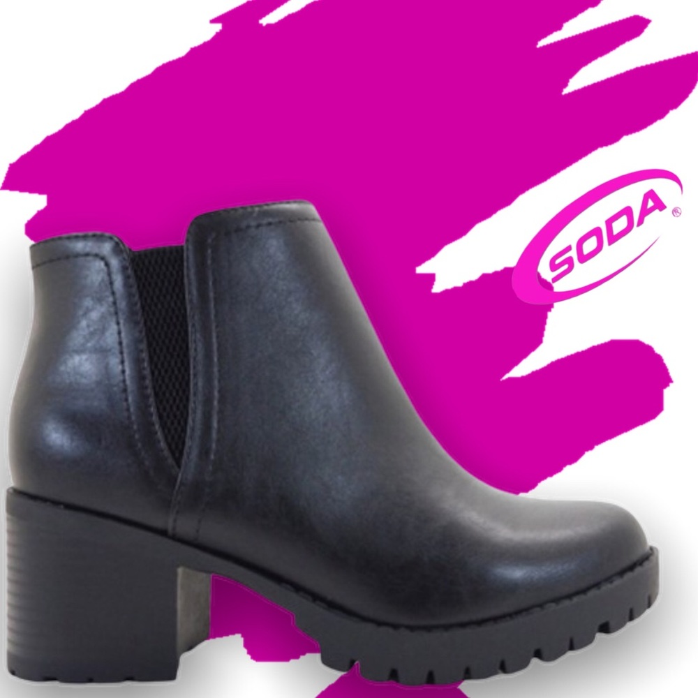 Soda Thumb Black Lug Sole Chelsea Moto Combat Boot - Picture 5 of 8